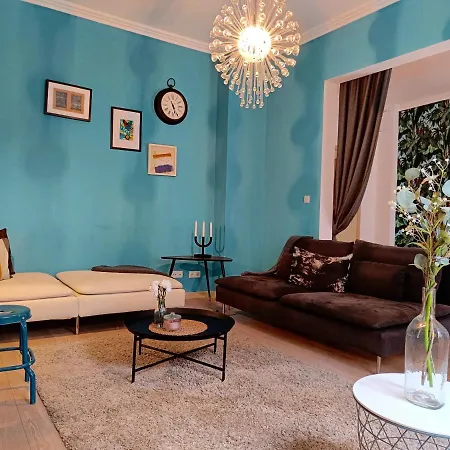 Newly Refurbished In The City Center Apartamento Sófia